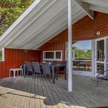 Vivan - 3-8km From The Sea By Interhome